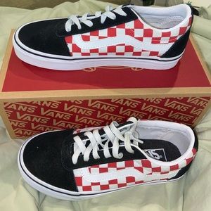 Primary Checker Old School Red/Black Vans *never worn*